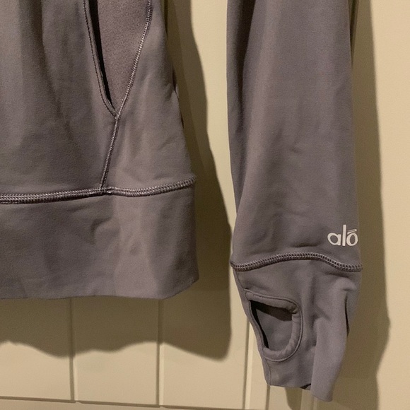 ALO Yoga Zip-Up Hoodie - Picture 4 of 10